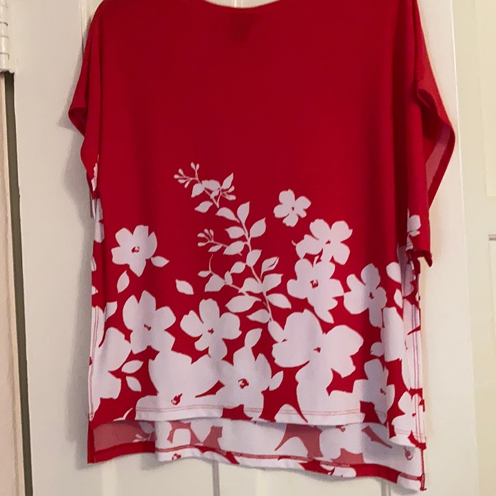 Cap sleeve cool summer top; like new